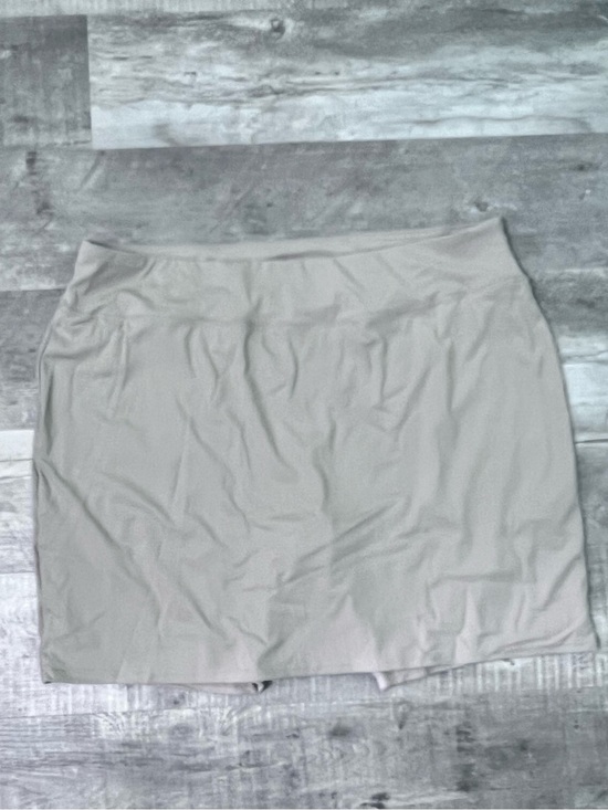 Essentials Dresses & Skirts - Classic Women's Beige Active Active Skort